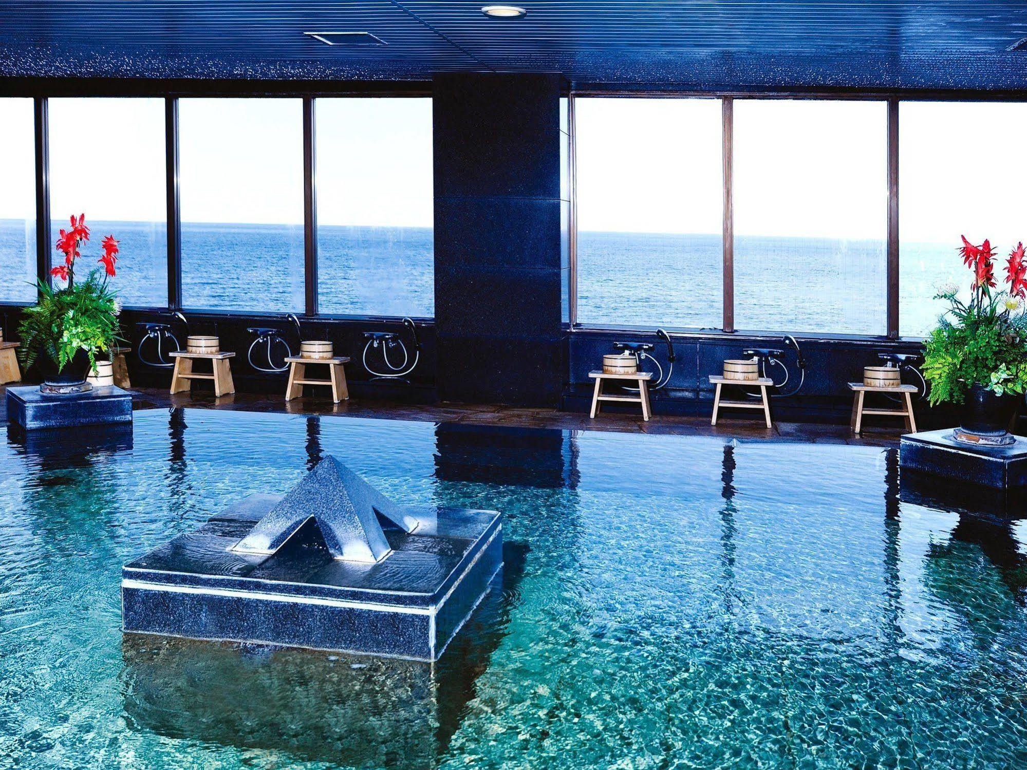 Hotel Resorpia Atami Bagian luar foto
